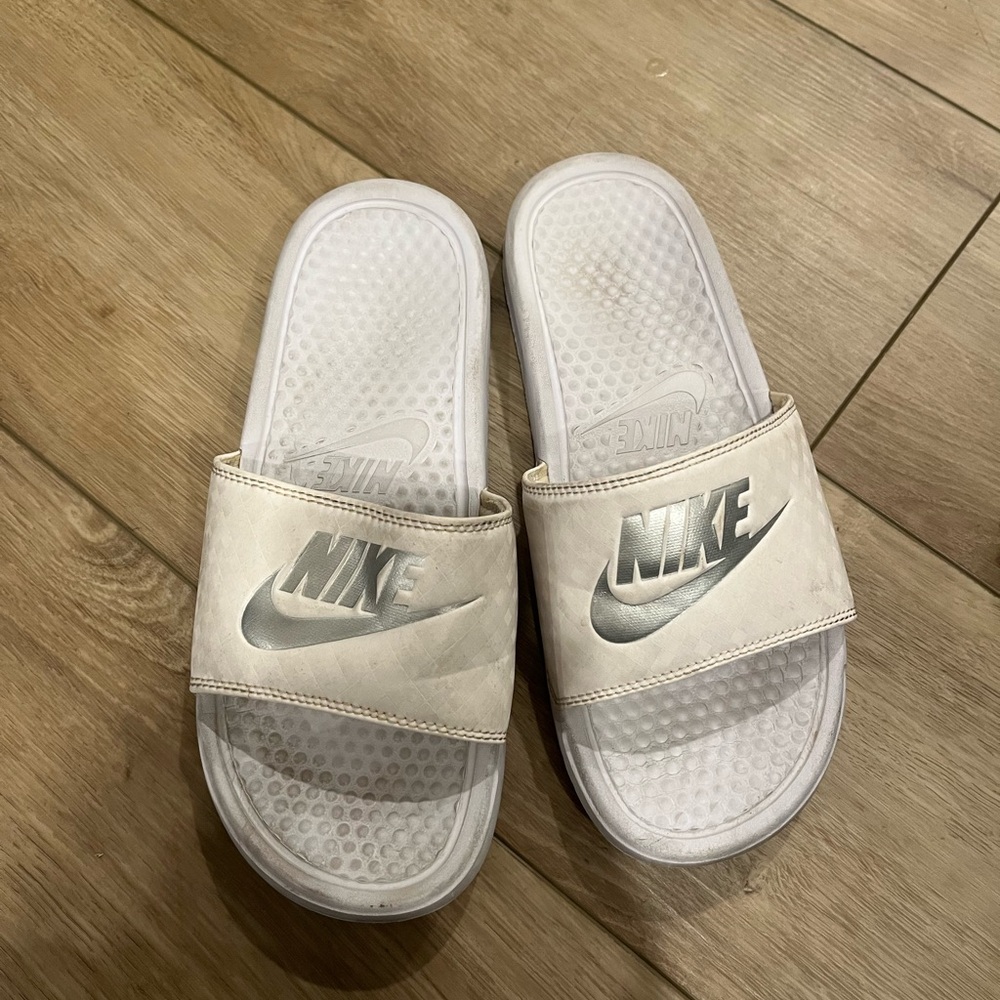 Nike White and Silver Slide Sandals